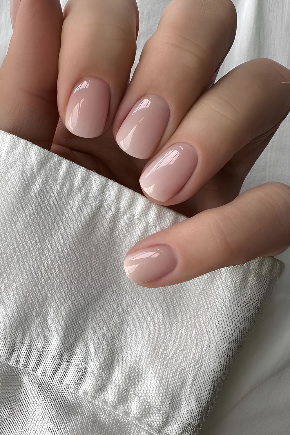 Sheer Milky Pink Short Oval Nails Sheer Milky Pink Short Oval Nails — Clean Girl Nails