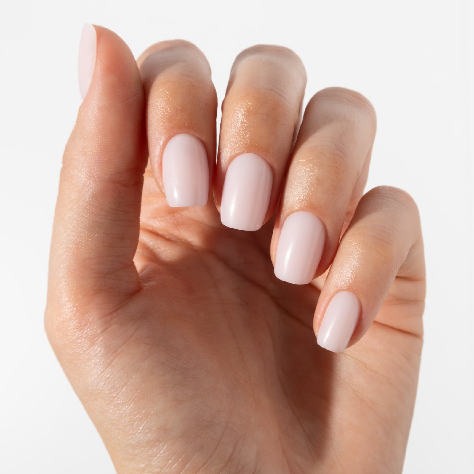 Sheer Milky Nude Medium Almond, миндаль Sheer Milky Nude Medium Almond, миндаль — Clean Girl Nails