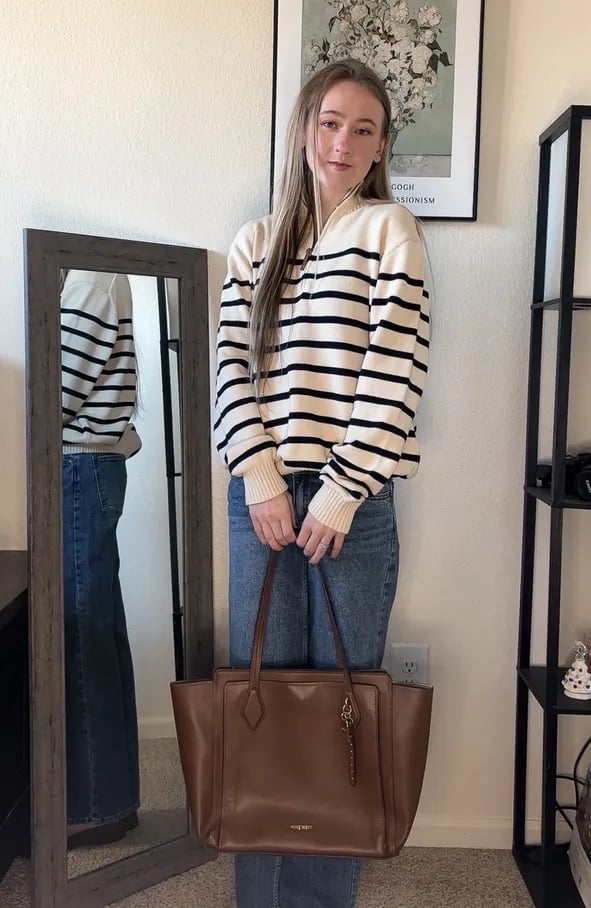 Striped knit sweater with straight-leg jeans Striped knit sweater with straight-leg jeans — College Outfits