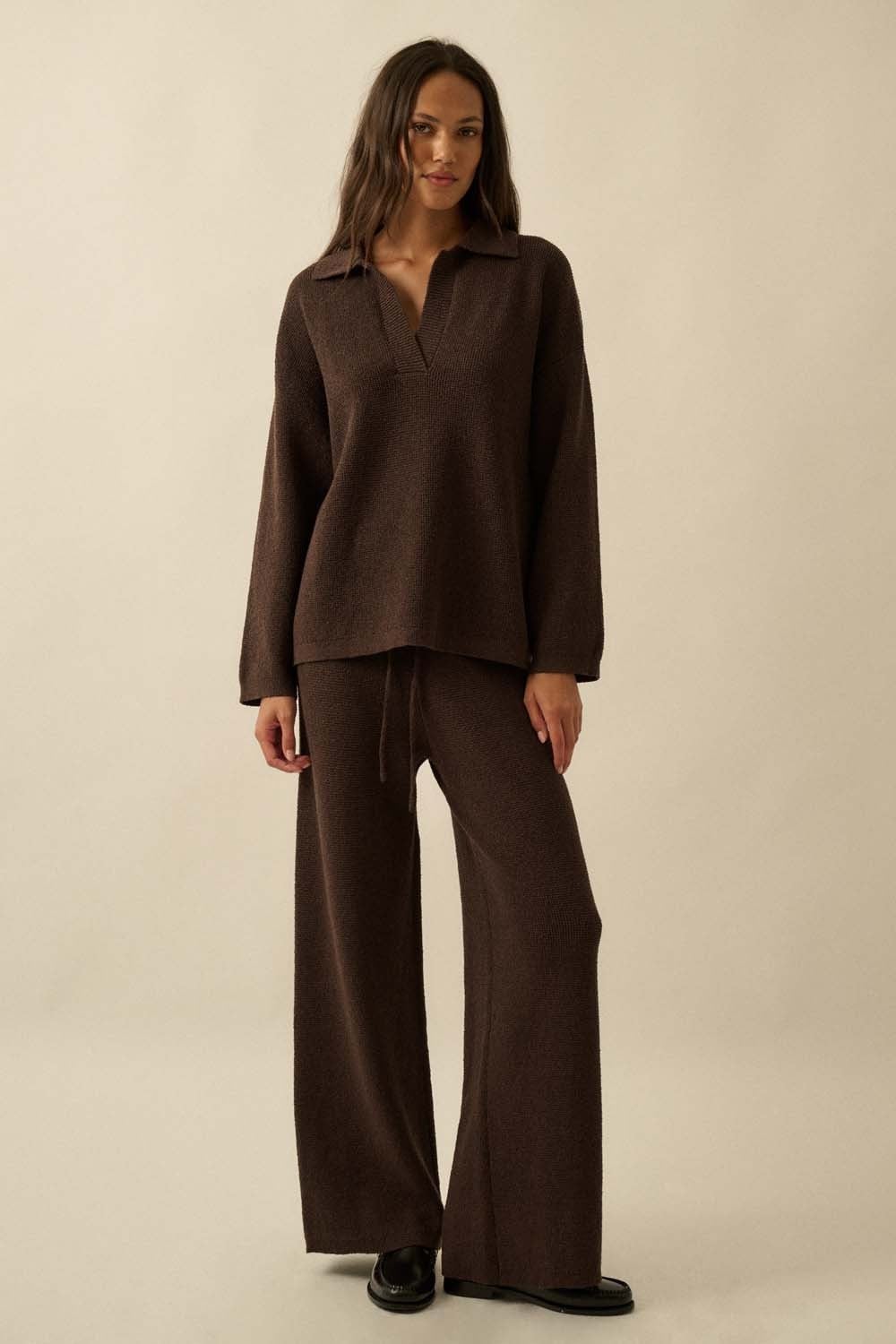 Monochromatic knit set with loafers Monochromatic knit set with loafers — College Outfits