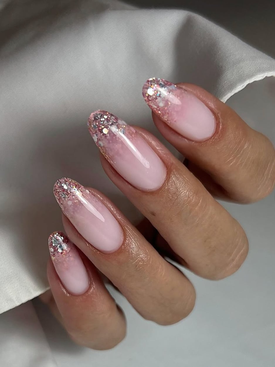 Pale Pink Glitter Ombre Oval Nails Pale Pink Glitter Ombre Oval Nails — Concert Nails