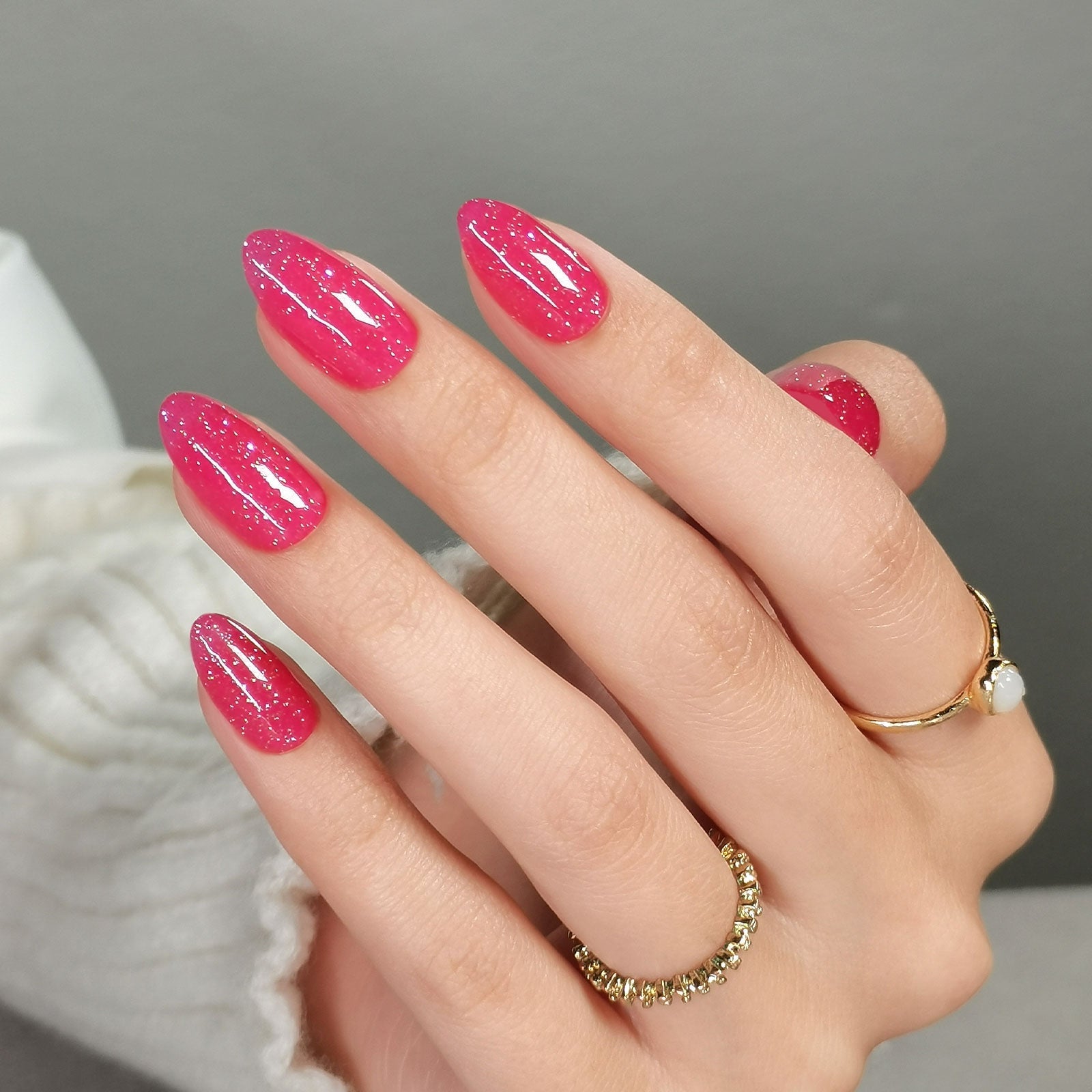 Hot Pink Glitter Medium Almond Nails Hot Pink Glitter Medium Almond Nails — Concert Nails