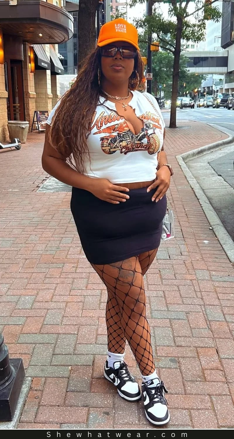 Graphic T-Shirt With Mini Skirt And Fishnet Tights Graphic T-Shirt With Mini Skirt And Fishnet Tights — Concert Outfits Black Women