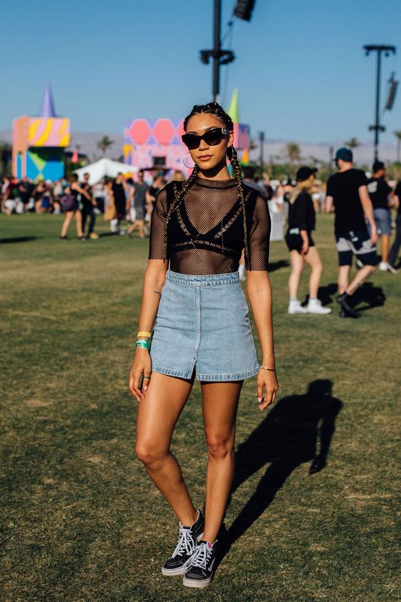 Mesh Top Over Bralette With Denim Skirt For Festival Concert Mesh Top Over Bralette With Denim Skirt For Festival Concert — Concert Outfits Black Women