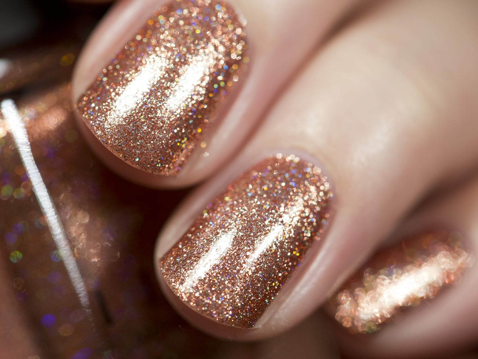 Short Oval Holographic Rose Copper Glitter Nails, короткие овальные Short Oval Holographic Rose Copper Glitter Nails, короткие овальные — Copper Nails