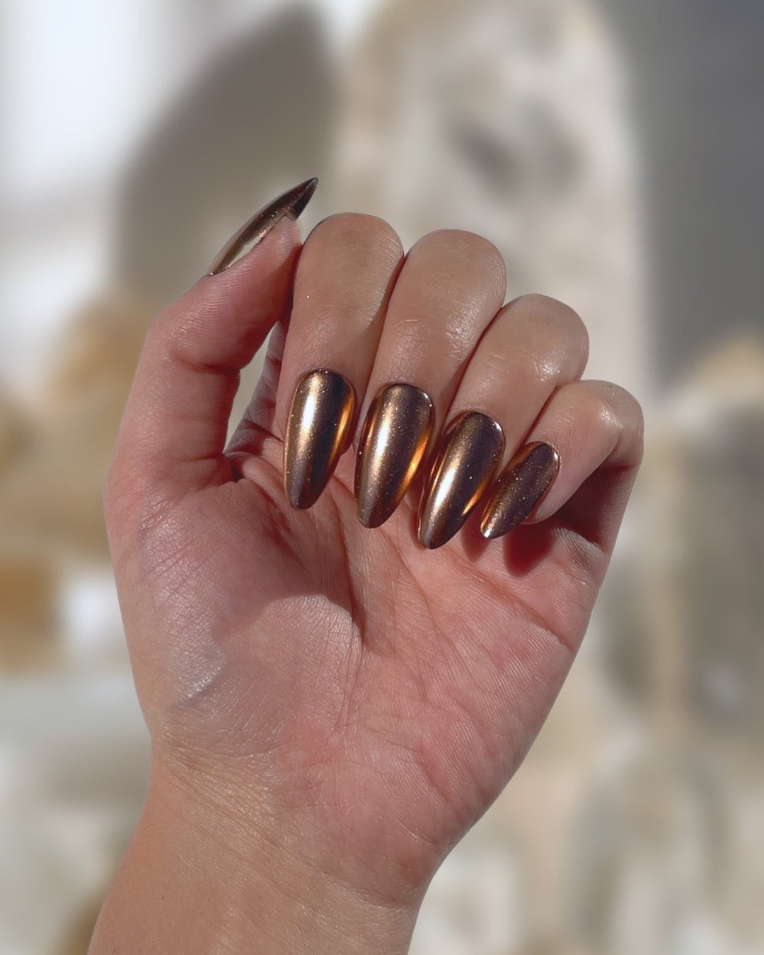Long Almond High-Shine Chrome Copper Nails Long Almond High-Shine Chrome Copper Nails