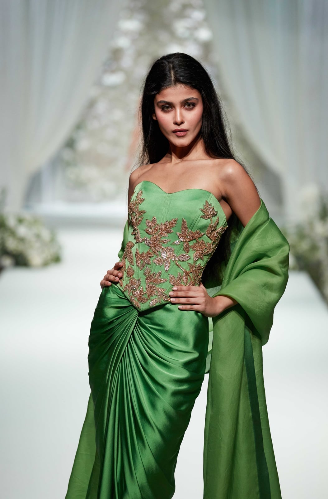 Emerald Green Embroidered Corset With Draped Skirt Emerald Green Embroidered Corset With Draped Skirt — Corset Outfits