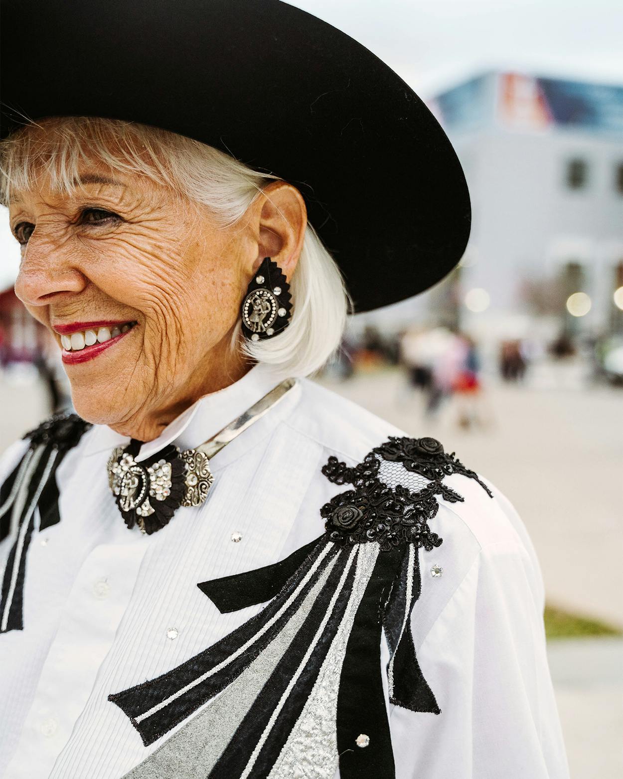Embellished Shirt With Sequins And Cowboy Hat Embellished Shirt With Sequins And Cowboy Hat — Cowboy Hat Outfits
