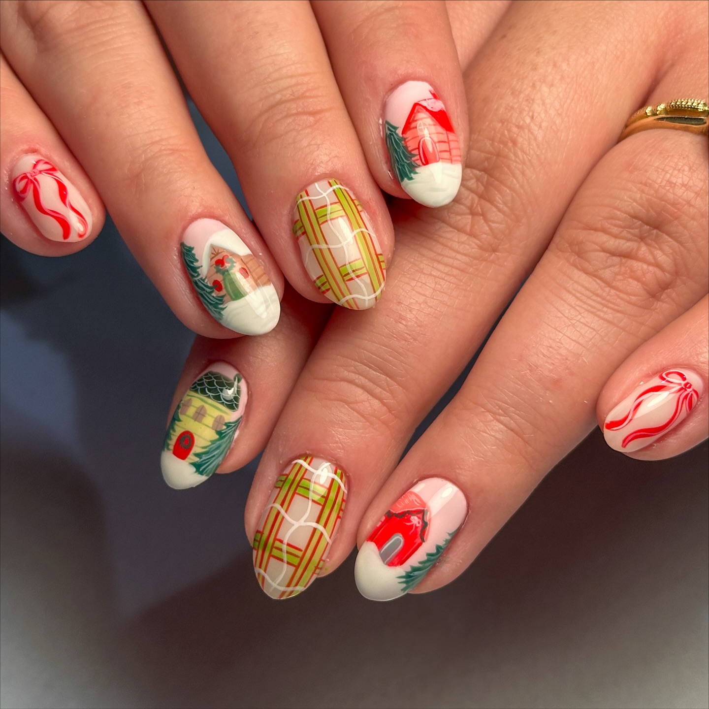 Cozy Christmas Village Matte Oval Nails