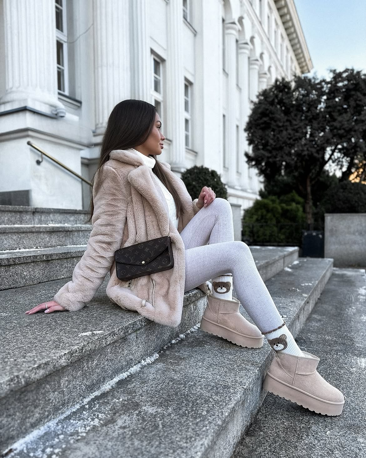 Cozy Faux Fur Jacket With Uggs And Leggings