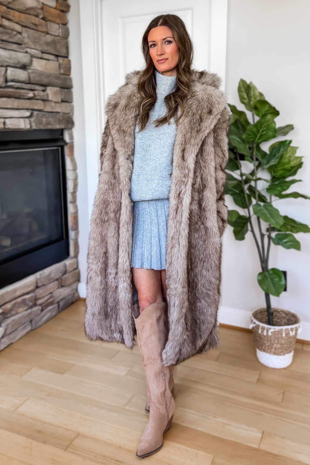 Oversized Faux Fur Coat with Mini Skirt Oversized Faux Fur Coat with Mini Skirt — Cozy Outfits