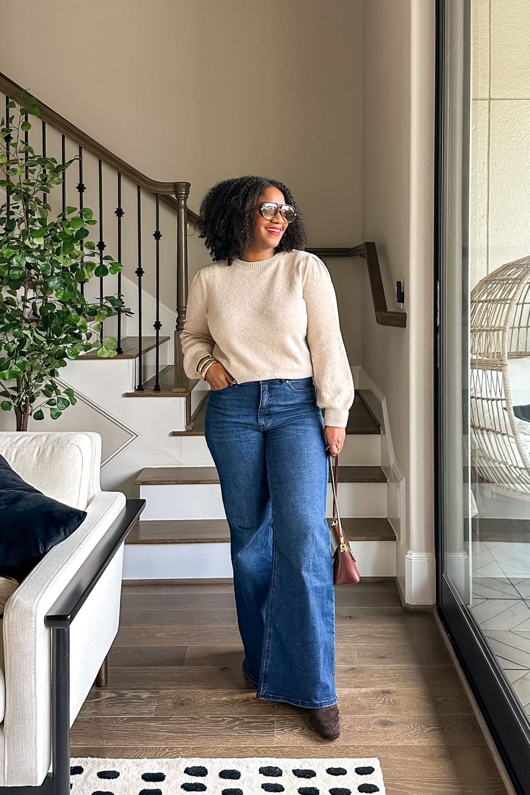 Beige Puff Sleeve Sweater with Wide Leg Jeans Beige Puff Sleeve Sweater with Wide Leg Jeans — Crewneck Outfits