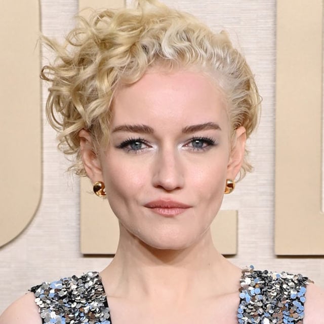 Short Ash Blonde Curly Crop With Wispy Bangs Short Ash Blonde Curly Crop With Wispy Bangs — Curly Hair