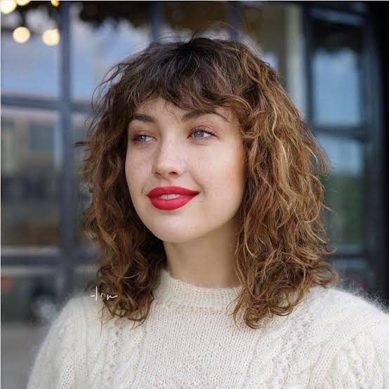 Shoulder Length Honey Blonde With Curly Bangs Shoulder Length Honey Blonde With Curly Bangs — Curly Hair