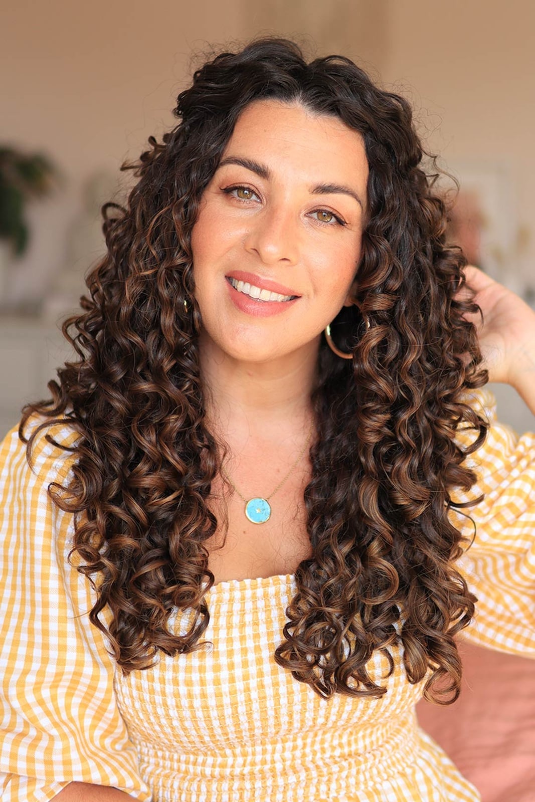 Mid-Back Voluminous Curls With Honey Highlights Mid-Back Voluminous Curls With Honey Highlights — Curly Hair