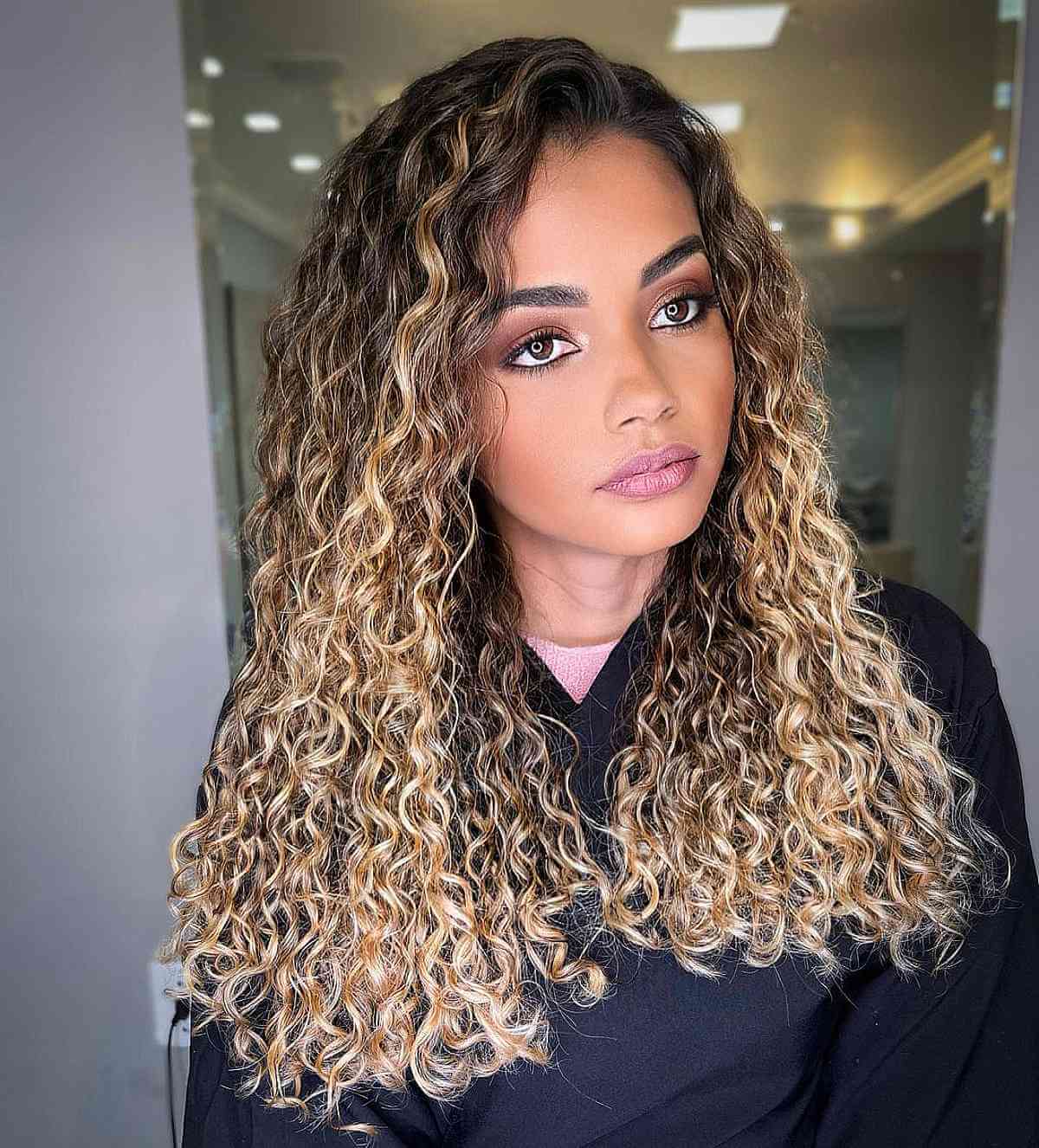 Mid-Back Dark Brown Hair With Long Layers Mid-Back Dark Brown Hair With Long Layers — Curly Hair