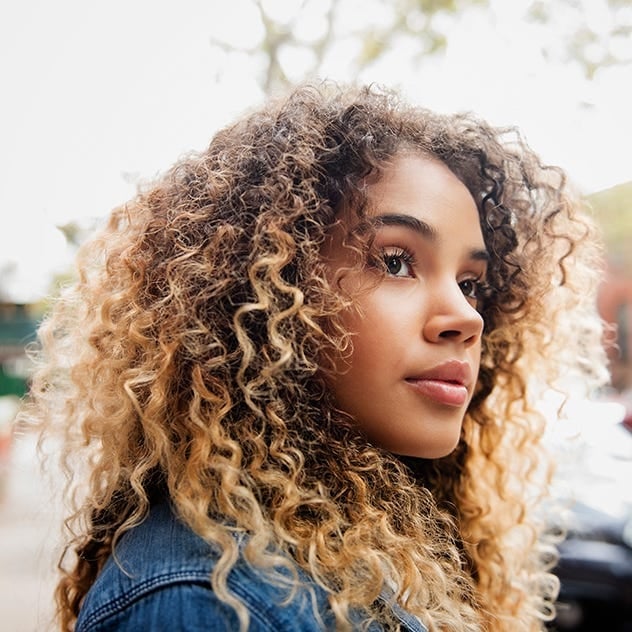 Mid-Back Curly Hair With Blonde Highlights, Layers Mid-Back Curly Hair With Blonde Highlights, Layers
