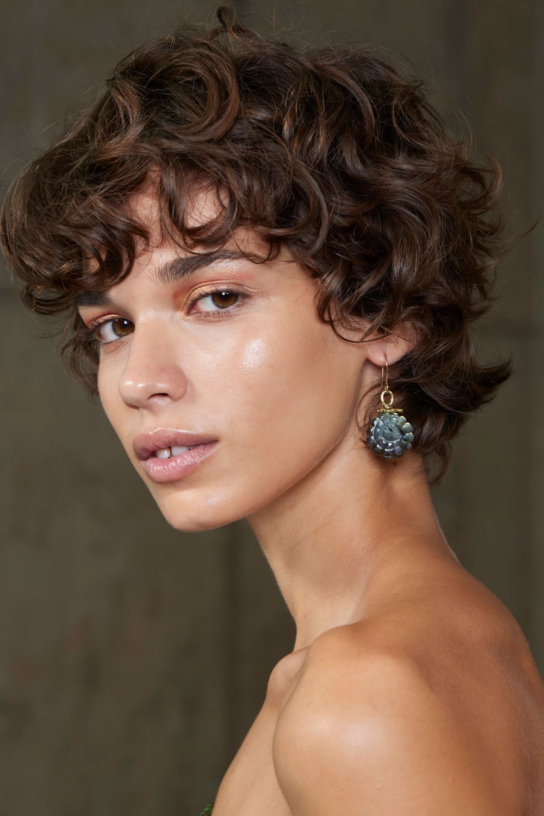 Short Layered Bob With Curly Bangs Short Layered Bob With Curly Bangs — Curly Hair Cuts