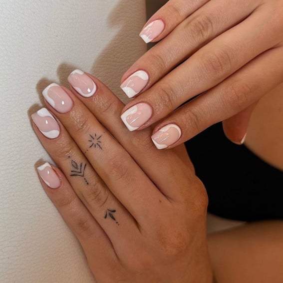 Milky Pink Wavy White Modern French Short Square Nails Milky Pink Wavy White Modern French Short Square Nails — Cute Square Nails