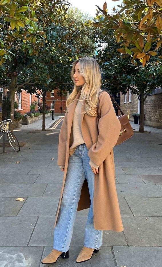 Camel Coat and Wide-Leg Jeans for Autumn Style Camel Coat and Wide-Leg Jeans for Autumn Style — Cute Style