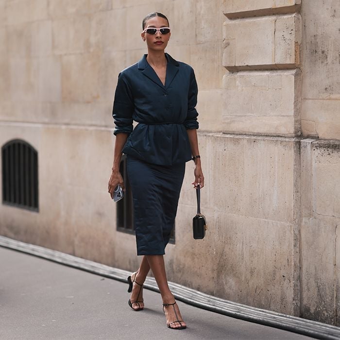 Monochromatic Dark Navy Dress And Blazer Monochromatic Dark Navy Dress And Blazer — Cute Work Outfit