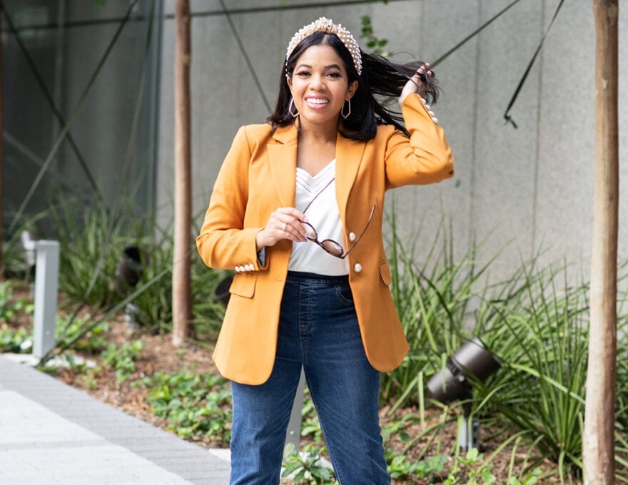 Bright Orange Blazer With Blue Jeans, Close-Up Take Bright Orange Blazer With Blue Jeans, Close-Up Take — Cute Work Outfit