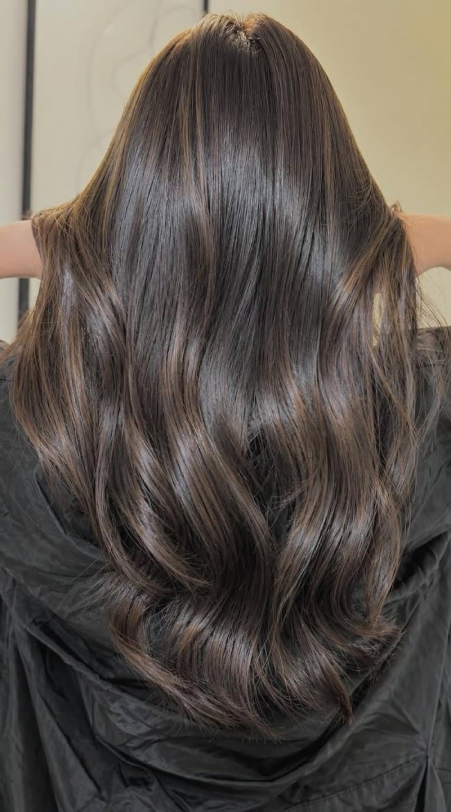 Dark Brown With Subtle Balayage Dark Brown With Subtle Balayage — Dark Brown Hair