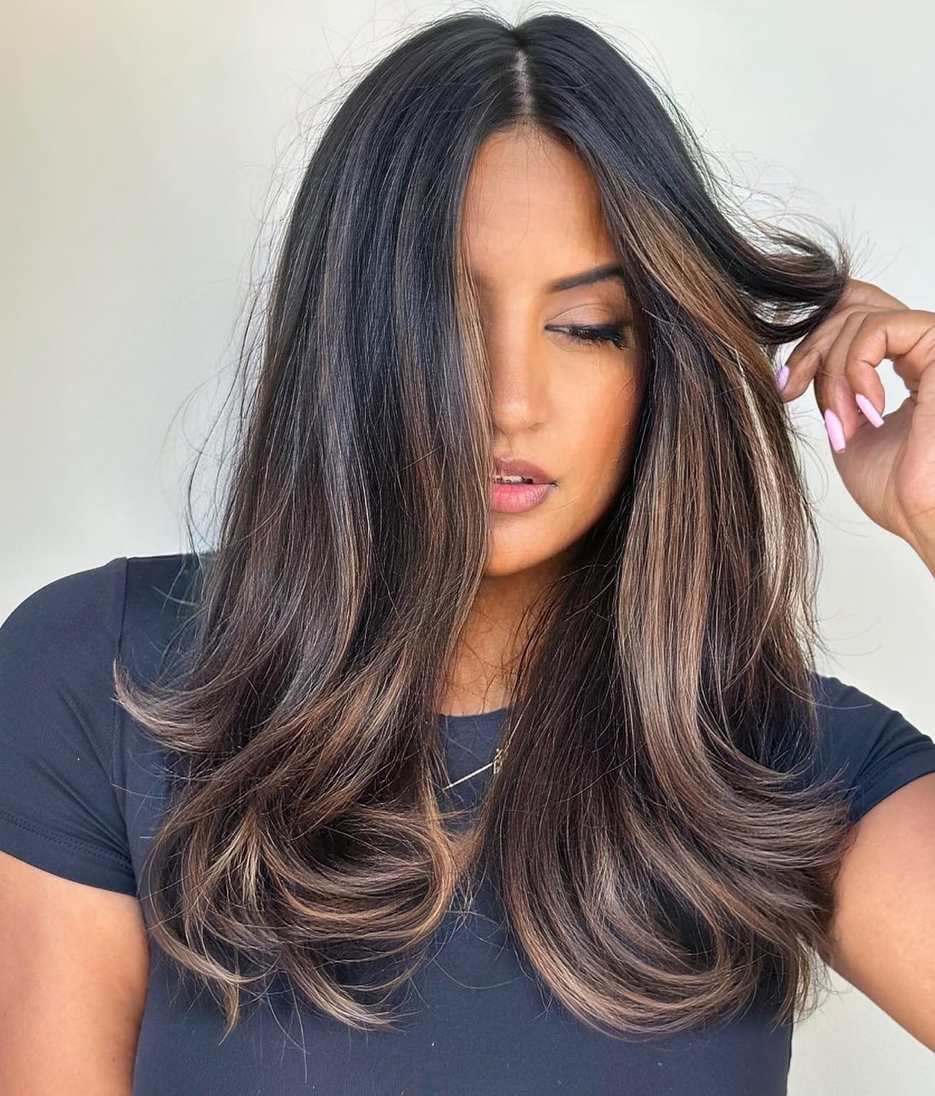 Mid-Back With Lighter Brown Dimension Mid-Back With Lighter Brown Dimension — Dark Highlights