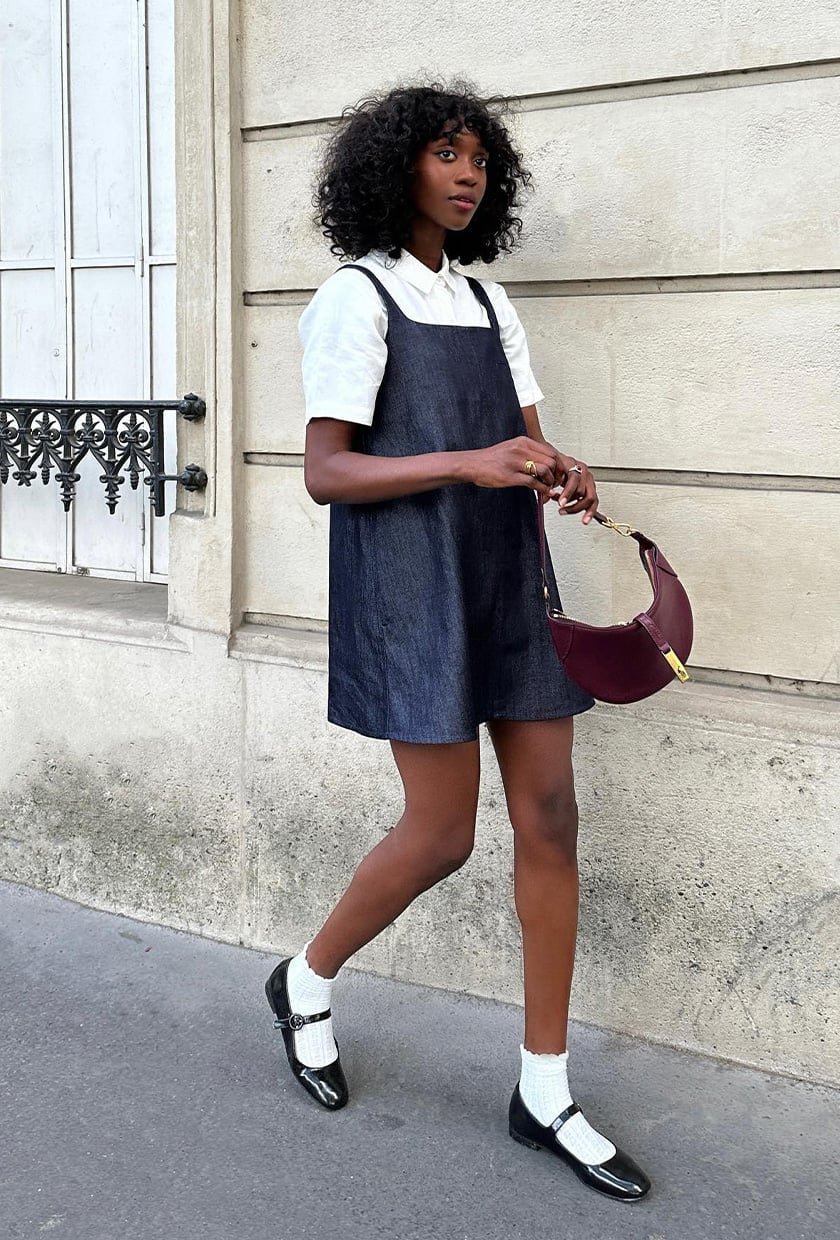 Denim Pinafore Dress With Layered Shirt Denim Pinafore Dress With Layered Shirt — Denim Dress Outfits