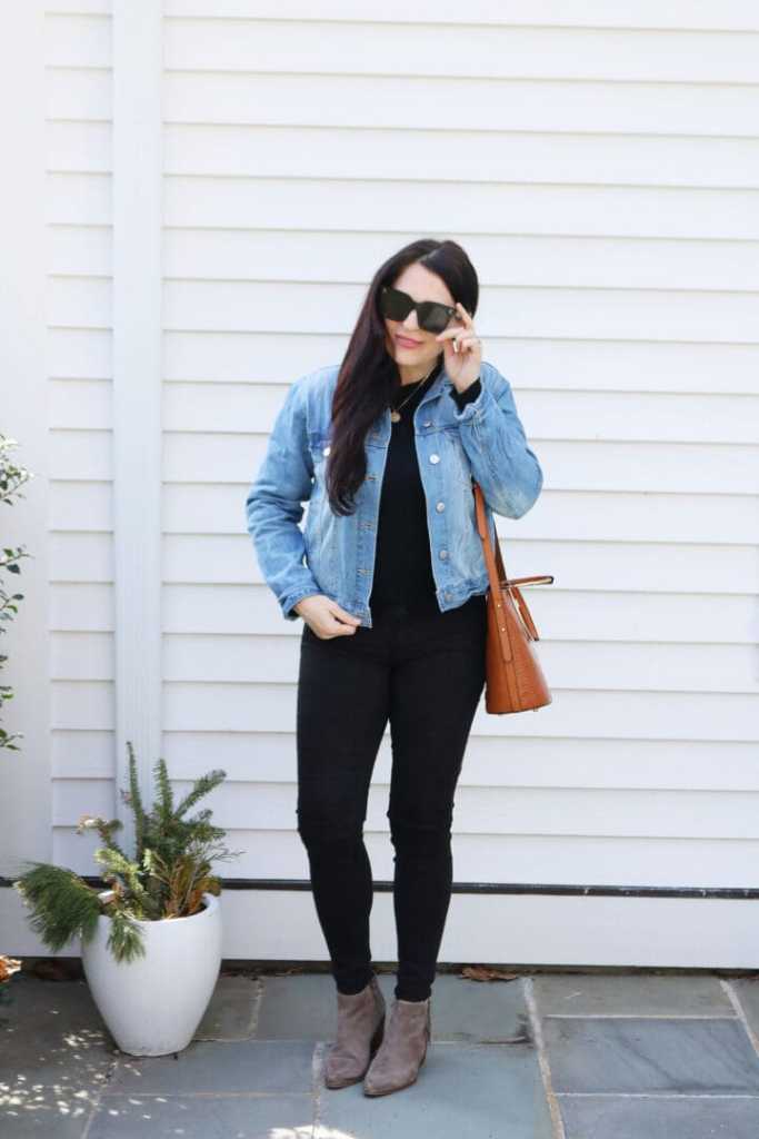 Light Wash Denim Jacket With Black Outfit Light Wash Denim Jacket With Black Outfit — Denim Jacket Outfits