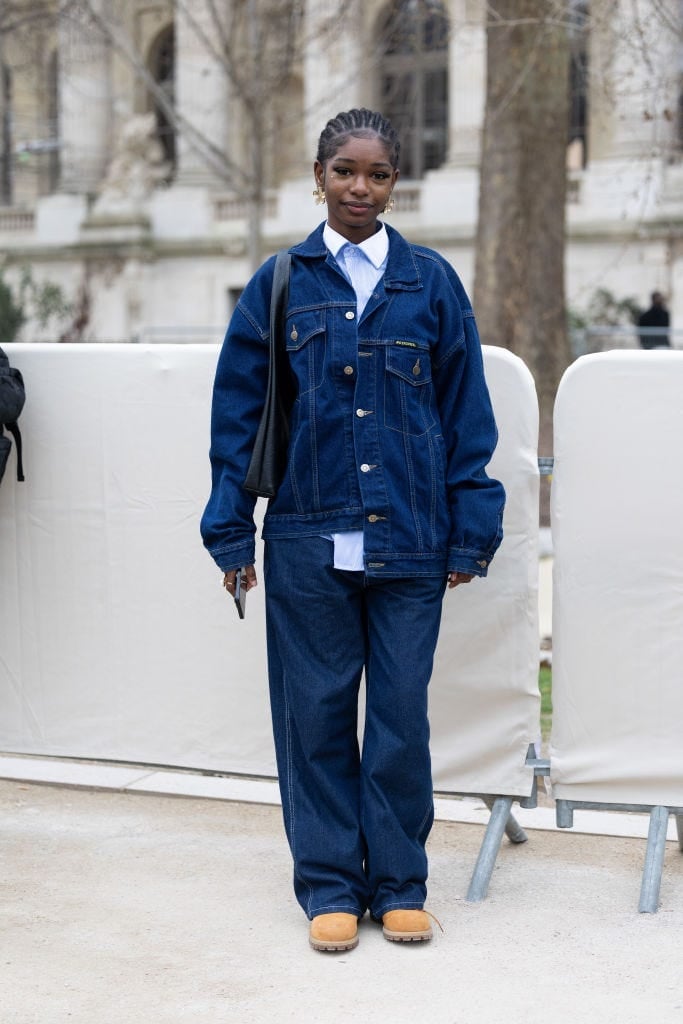 Oversized Denim Jacket With Collared Shirt Oversized Denim Jacket With Collared Shirt — Denim Jacket Outfits