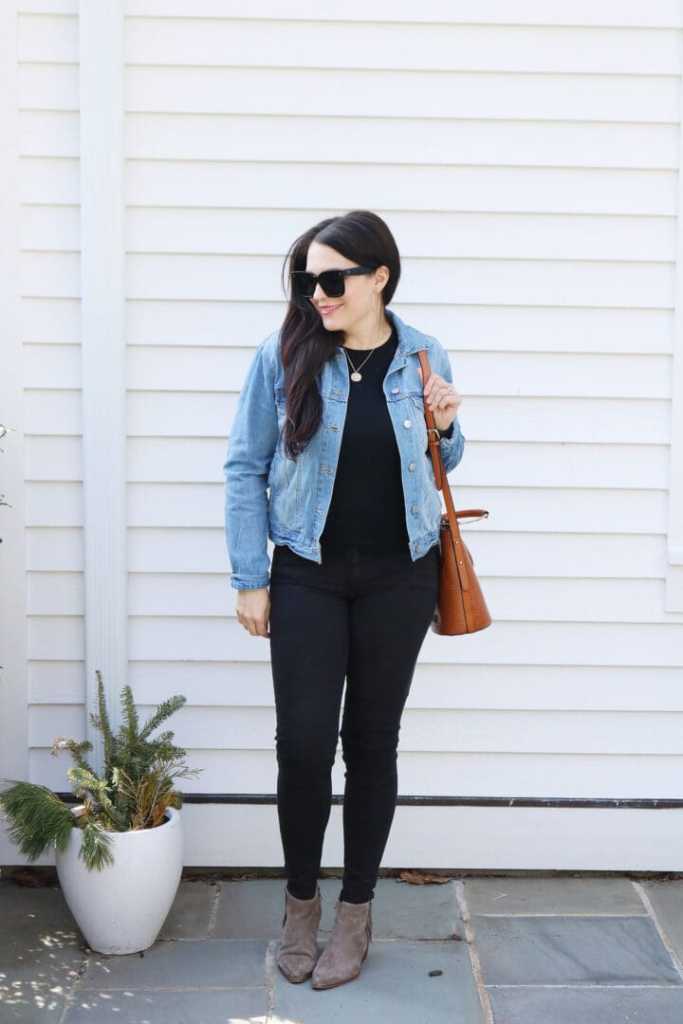 Fitted Light Wash Denim Jacket With Black Outfit, Gray Ankle Boots Fitted Light Wash Denim Jacket With Black Outfit, Gray Ankle Boots — Denim Jacket Outfits