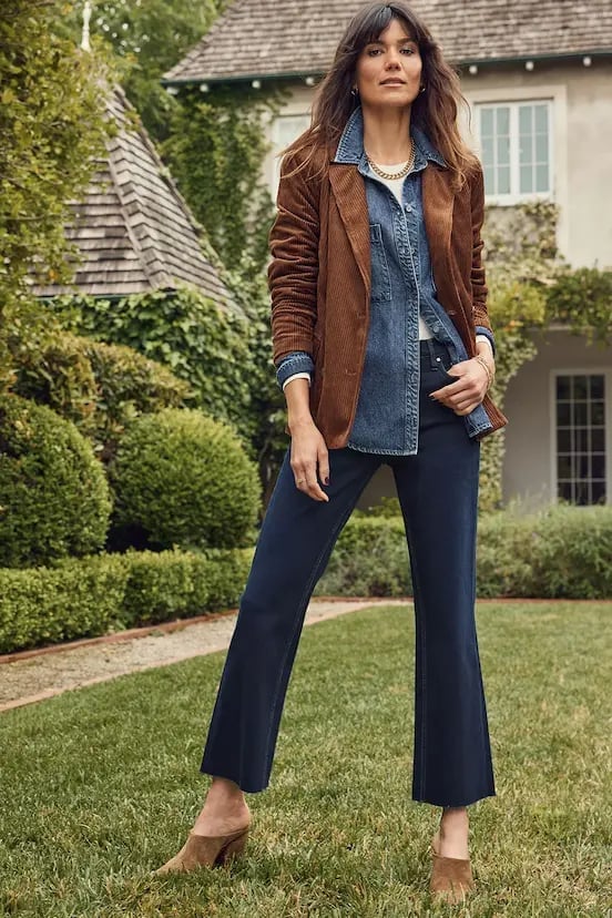 Flared Jeans With Denim Shirt And Corduroy Blazer Flared Jeans With Denim Shirt And Corduroy Blazer — Denim Outfits