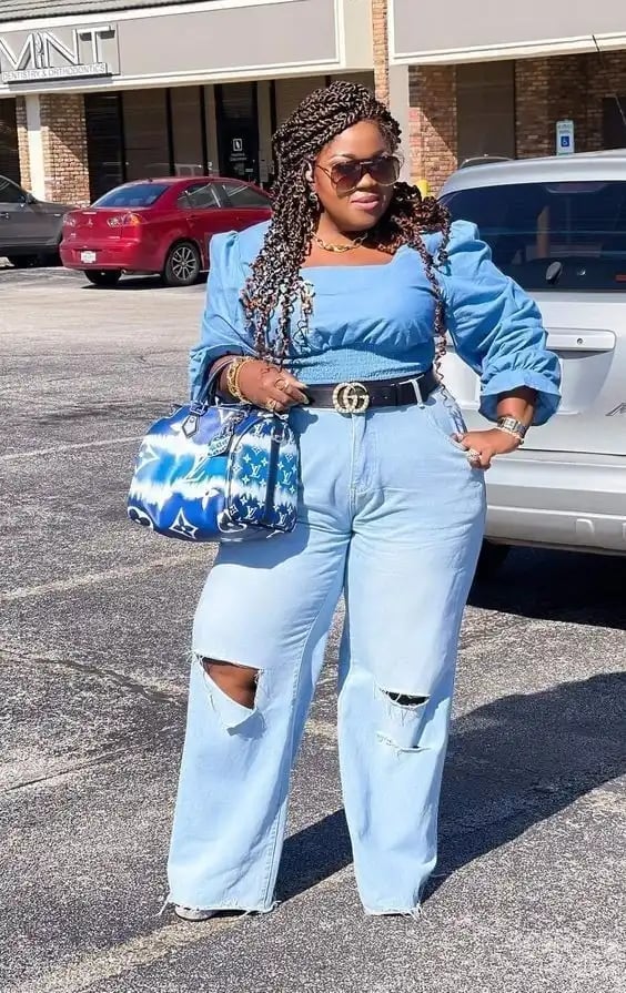 Puff-sleeve denim top with ripped wide-leg jeans Puff-sleeve denim top with ripped wide-leg jeans — Denim Top Outfit