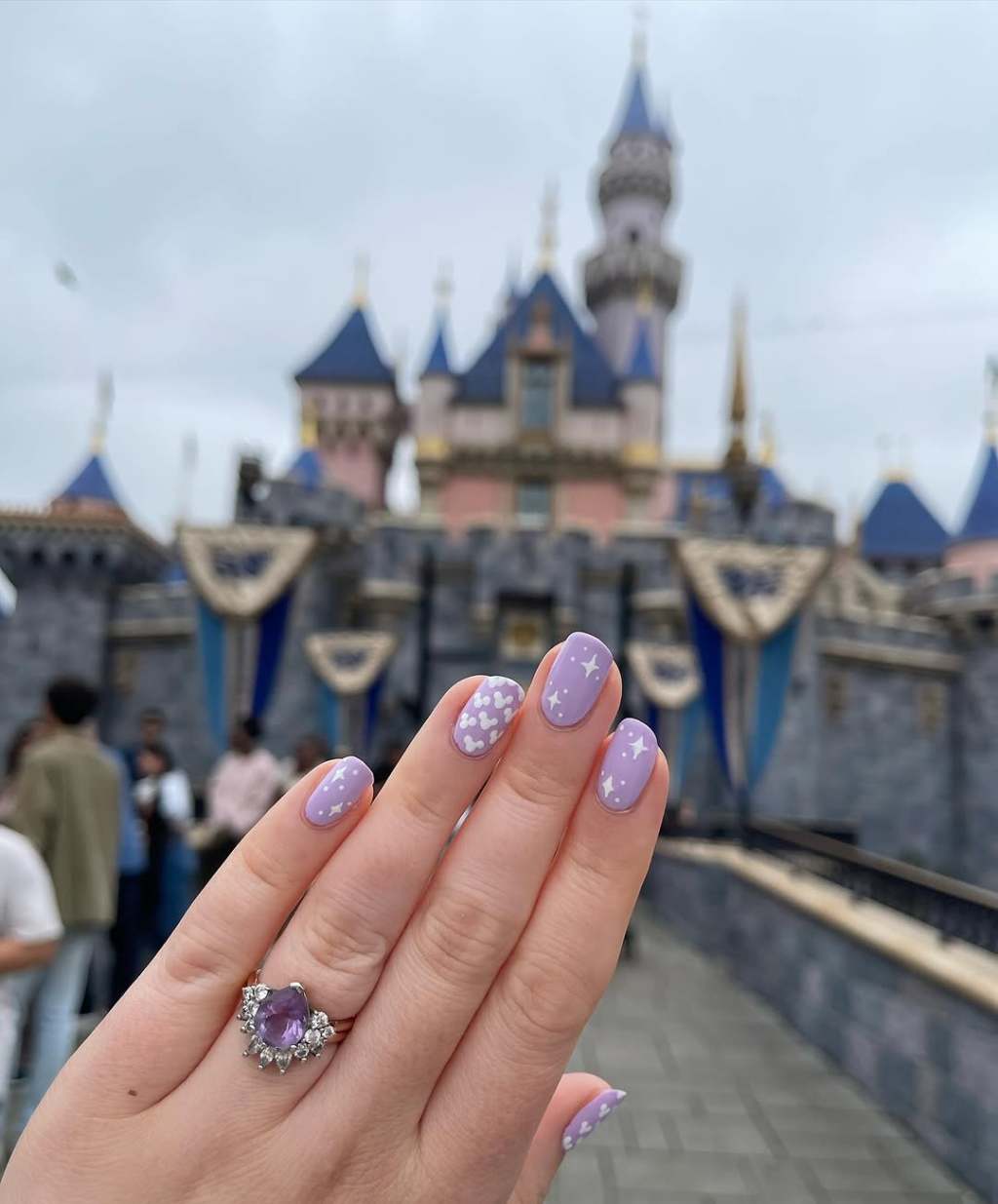 Matte Lavender Heart Short Oval Nails Matte Lavender Heart Short Oval Nails — Disney Nails