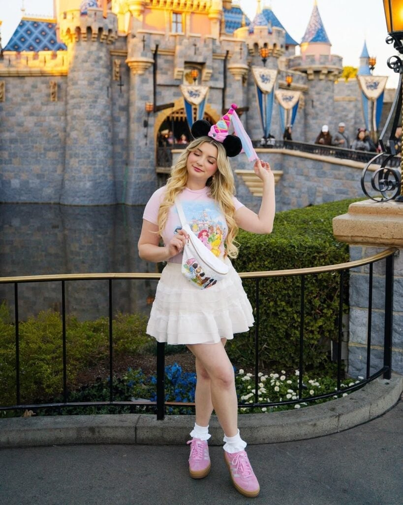 Disney Graphic Tee White Ruffled Skirt Outfit Disney Graphic Tee White Ruffled Skirt Outfit — Disney Outfits