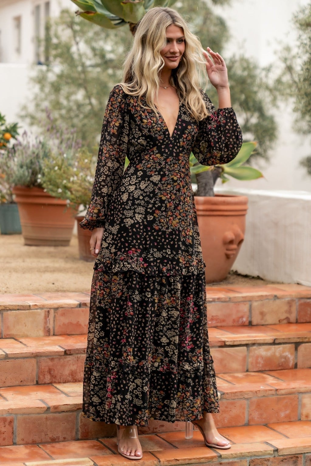 Black floral print maxi dress with tiered skirt Black floral print maxi dress with tiered skirt — Dress for Wedding Guest