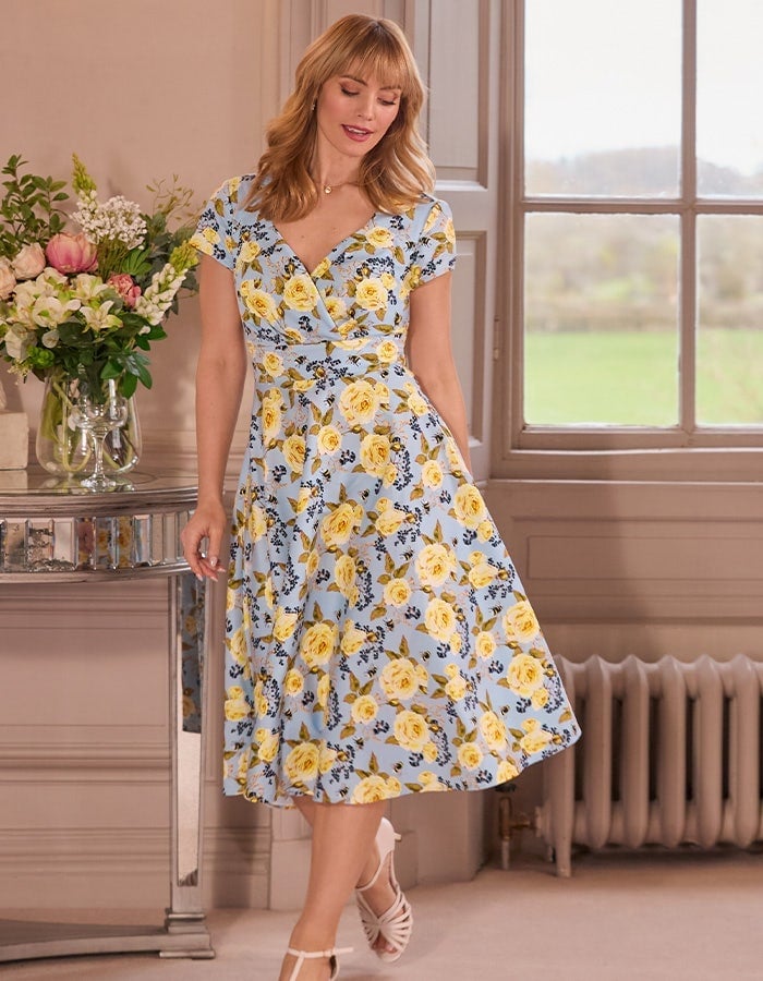 Light Blue and Yellow Floral Wrap Dress for Daytime Light Blue and Yellow Floral Wrap Dress for Daytime — Dress Ideas