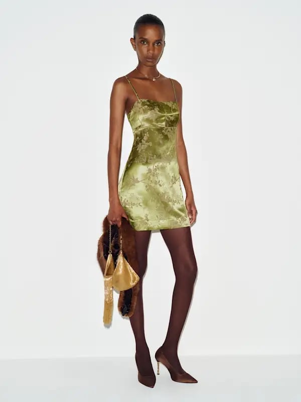 Lime green satin slip dress with jacquard, Pointed-Toe Pumps Lime green satin slip dress with jacquard, Pointed-Toe Pumps — Dress Outfits