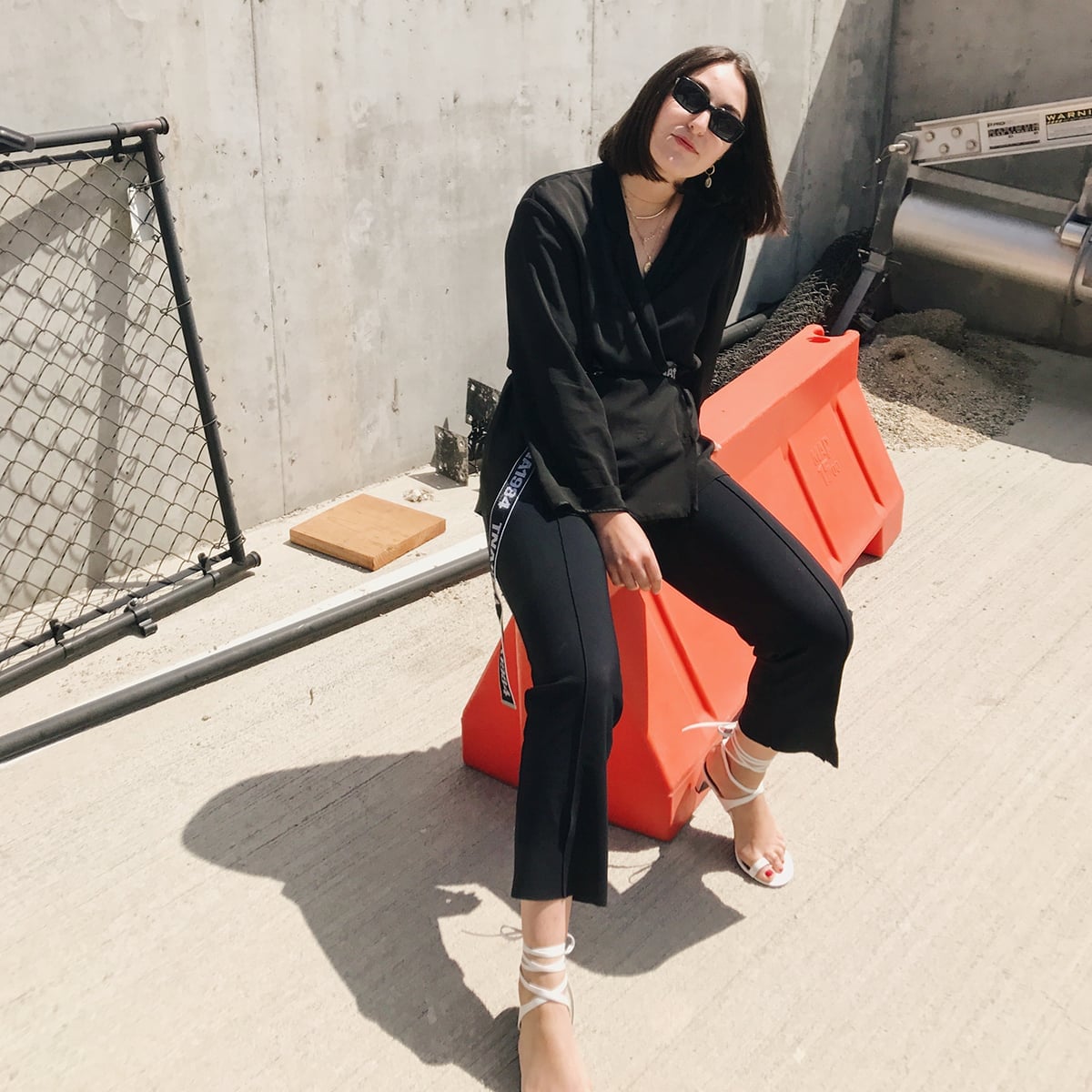 Wrap blazer with wide leg trousers Wrap blazer with wide leg trousers — Edgy Outfits