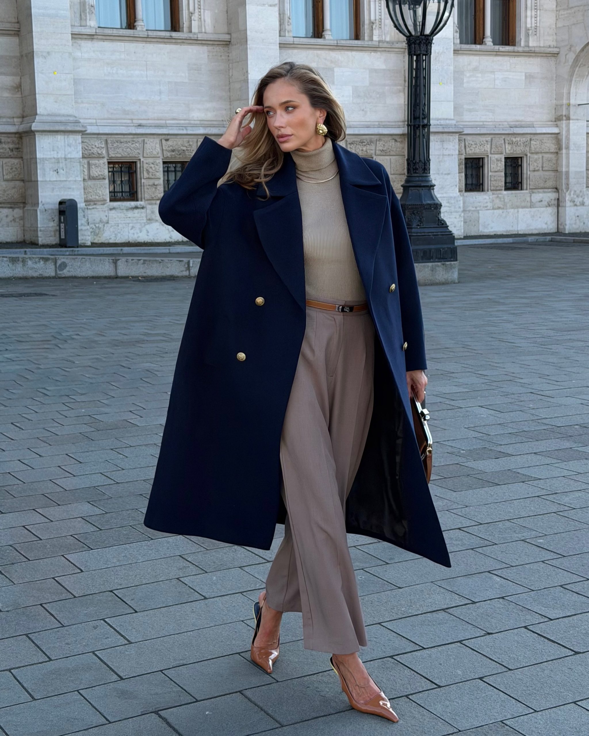 Elegant Navy Coat With Taupe Trousers