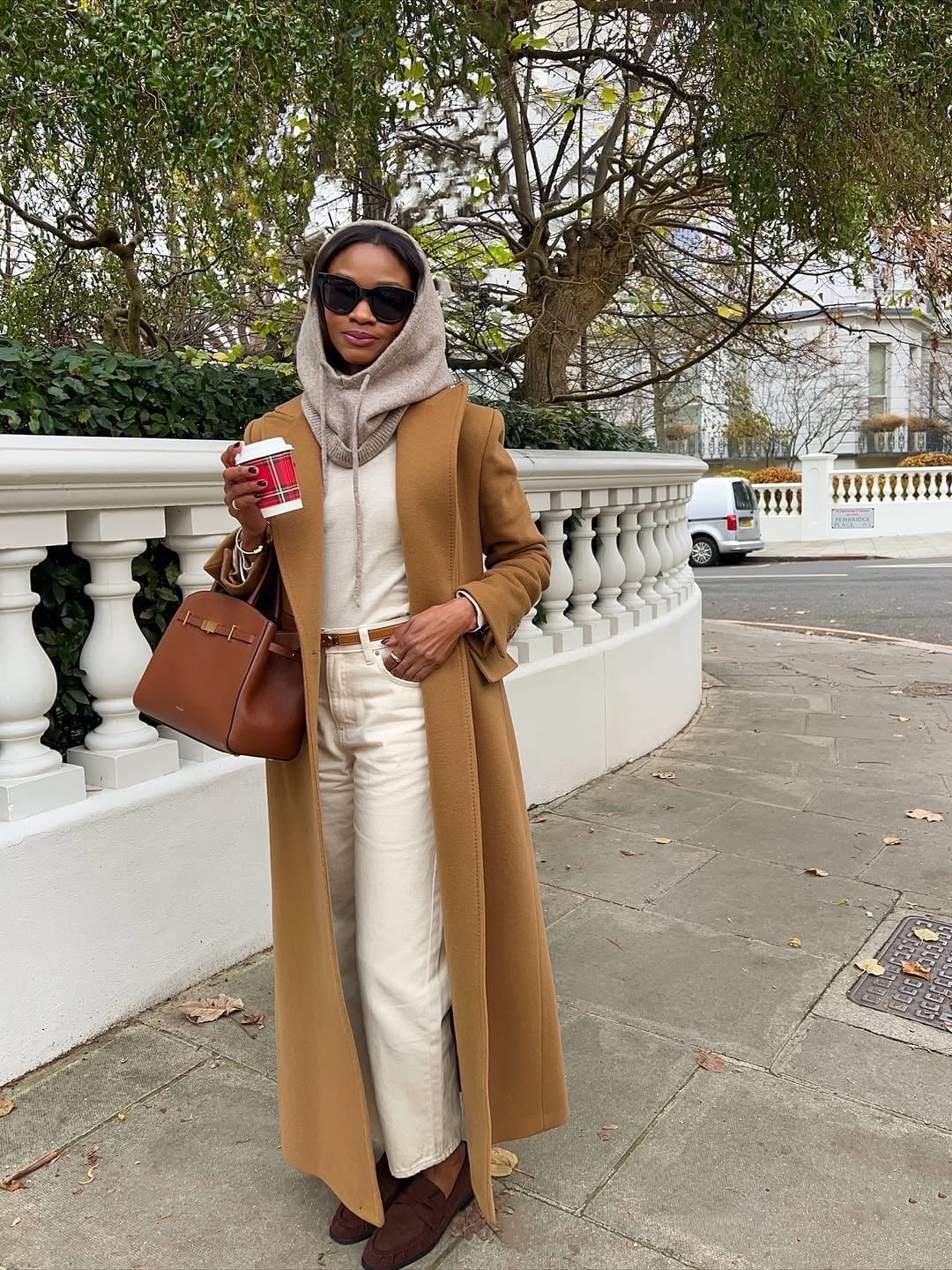 Camel Wool Coat Over Cream Denim Camel Wool Coat Over Cream Denim — Elegant Outfits