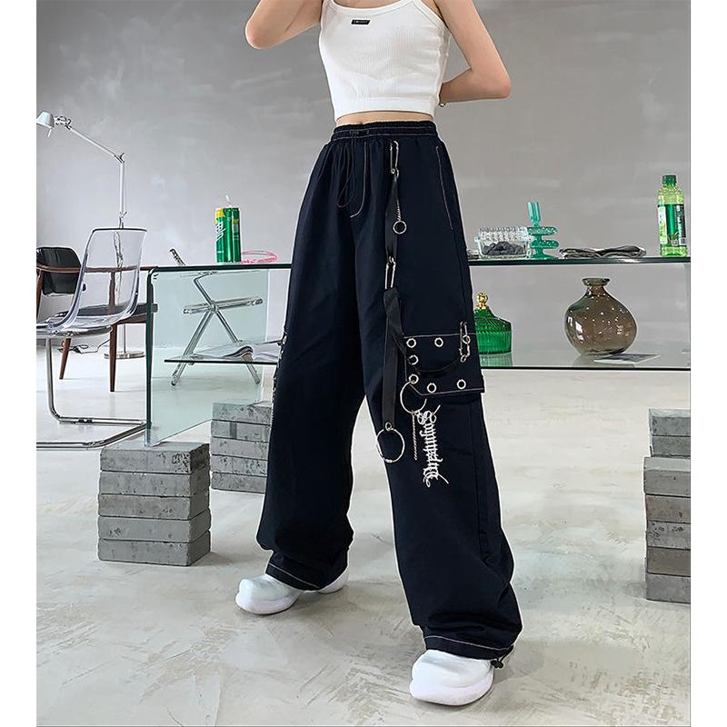 Wide-leg cargo pants with chains and white sneakers Wide-leg cargo pants with chains and white sneakers — Emo Style