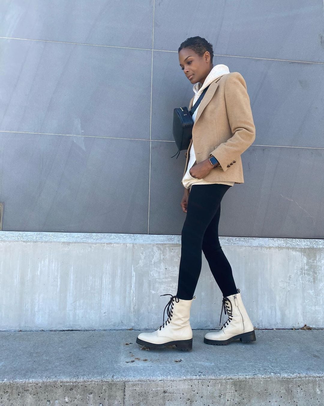 Beige Blazer Cream Hoodie and Black Leggings Beige Blazer Cream Hoodie and Black Leggings — Errands Outfits