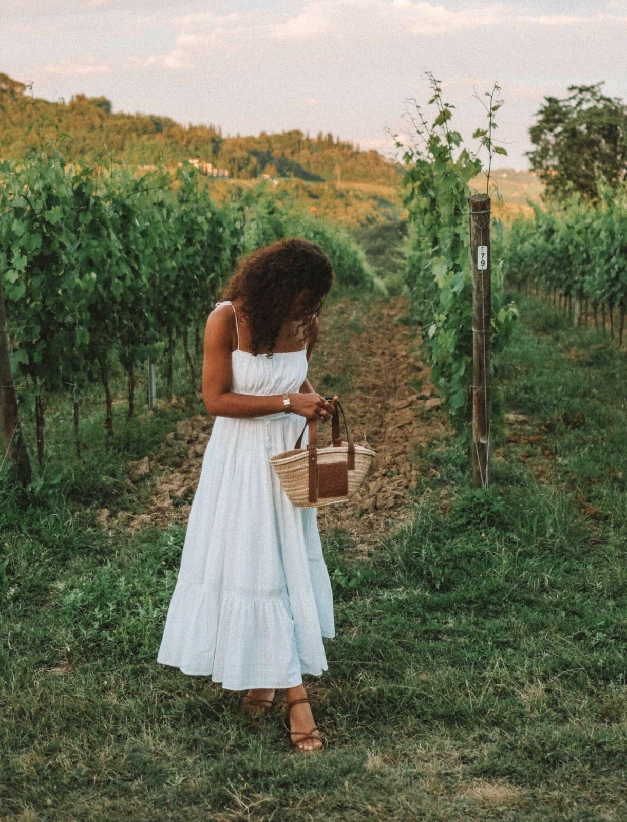 White tiered midi dress for summer days White tiered midi dress for summer days — Europe Outfits