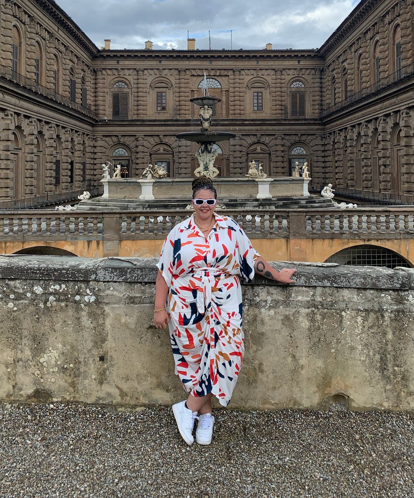 Abstract print midi wrap dress for sightseeing Abstract print midi wrap dress for sightseeing — Europe Outfits