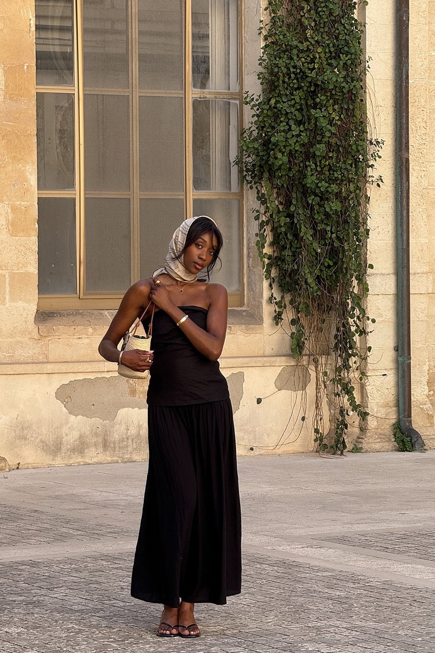 Black strapless top and flowing maxi skirt Black strapless top and flowing maxi skirt — Europe Outfits