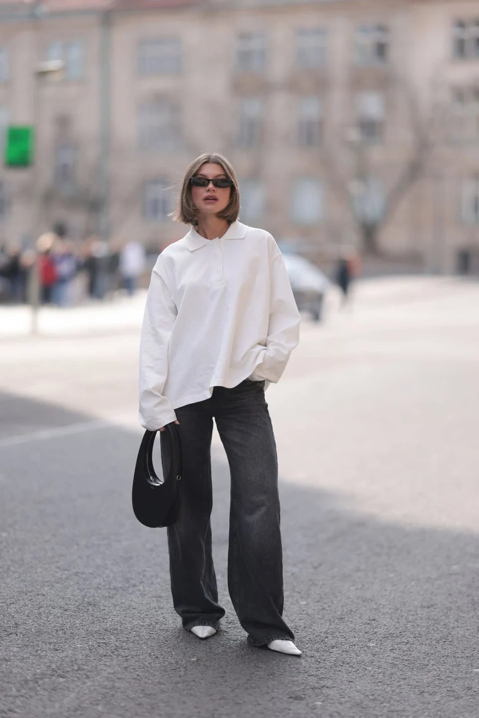 Oversized polo shirt with wide leg jeans Oversized polo shirt with wide leg jeans — Everyday Outfits