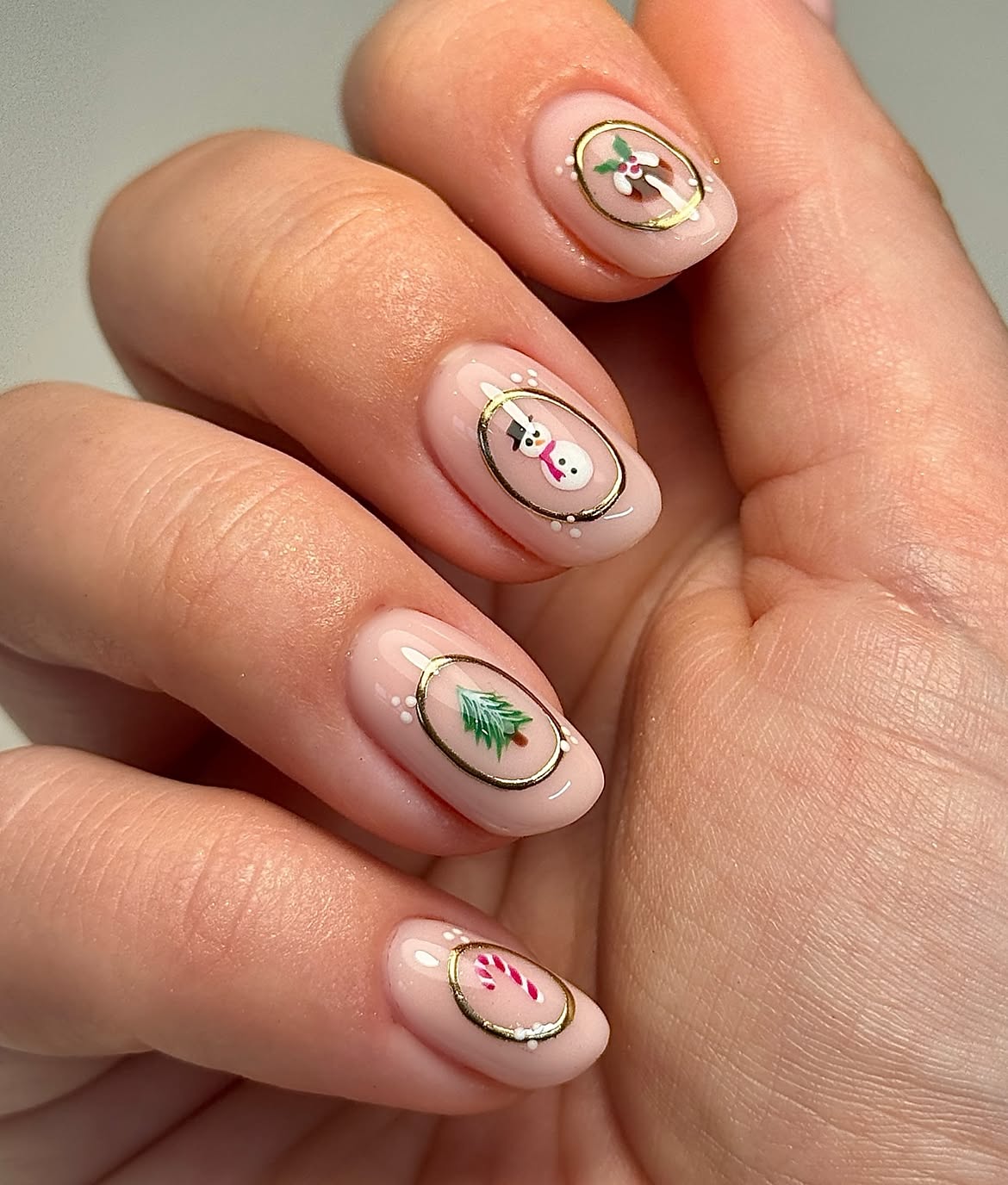 Festive Christmas Oval Encapsulated Nail Art