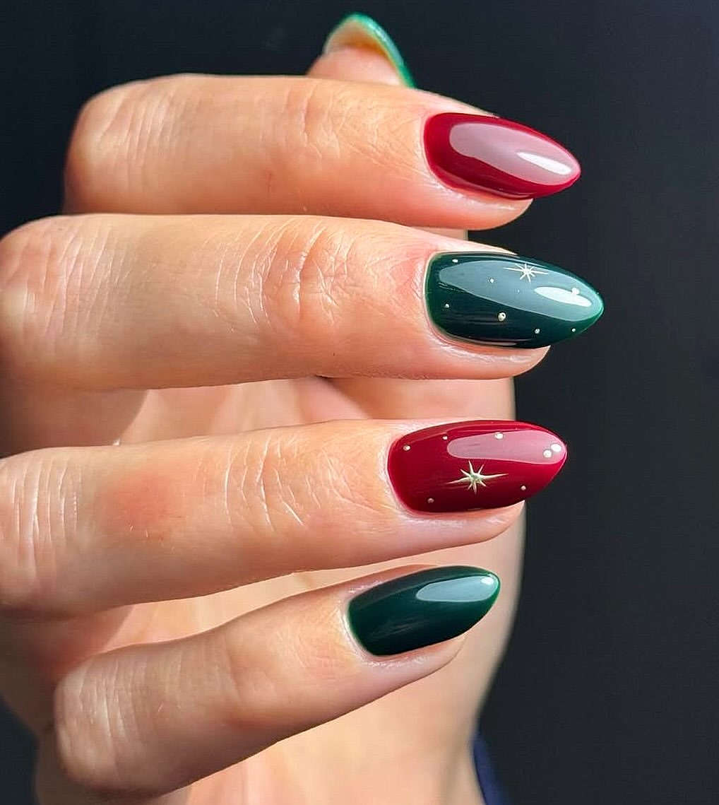 Festive Red And Green Almond Christmas Star Nails